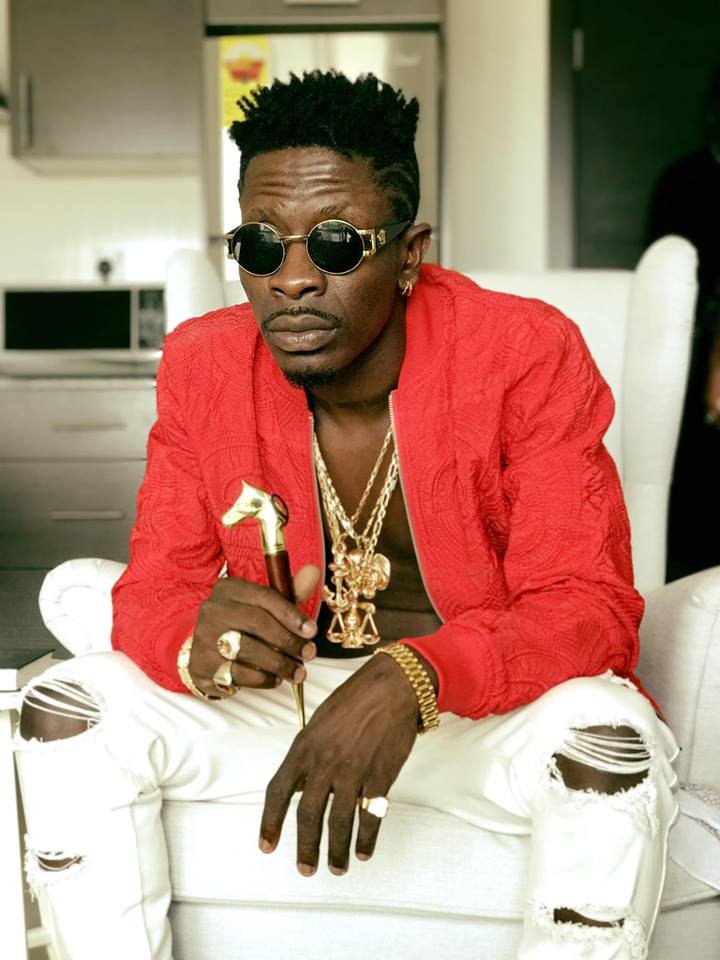 Video: Apologize To Pastors Or Die By Lightening – Prophetess Warns Shatta Wale
