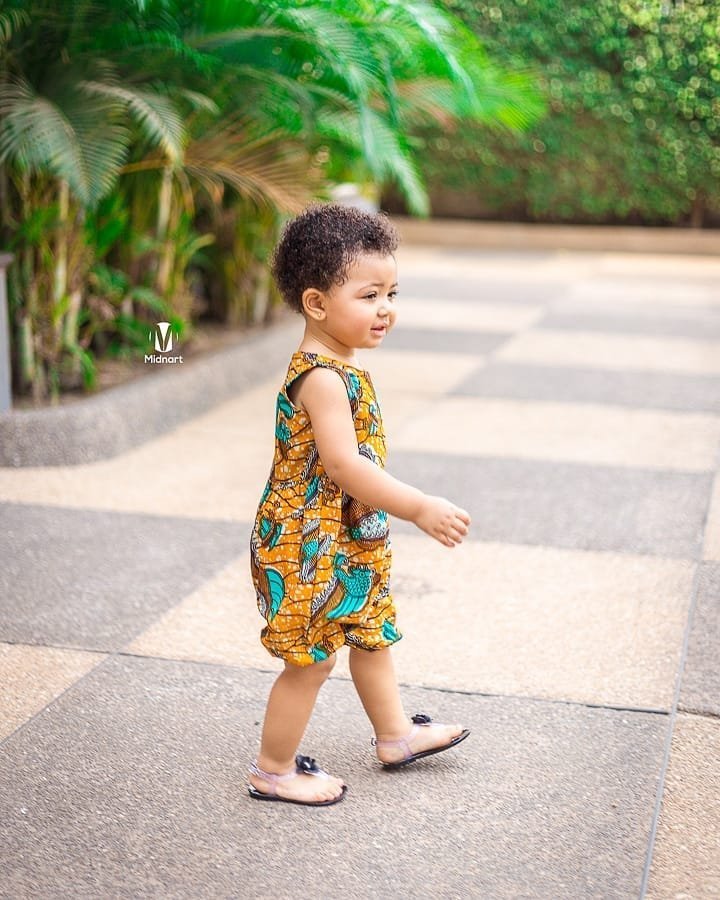 (Photos)Checkout How Our Little Instagram Princess, BabyLorde Is Nailing The Wear Ghana Month