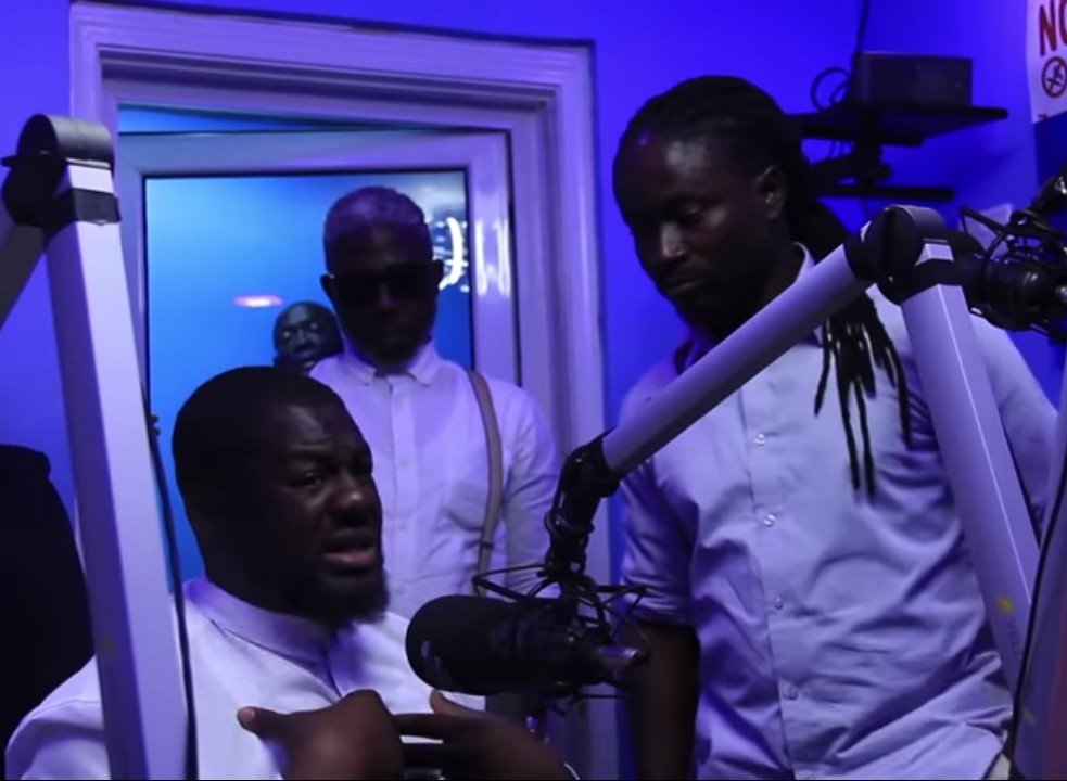 (Video) Zylofon FM Throws Out A Panelist From Live Studio Discussion
