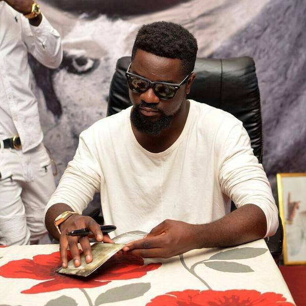 Sarkodie Finally Clears About Him Joining Zylofon Media
