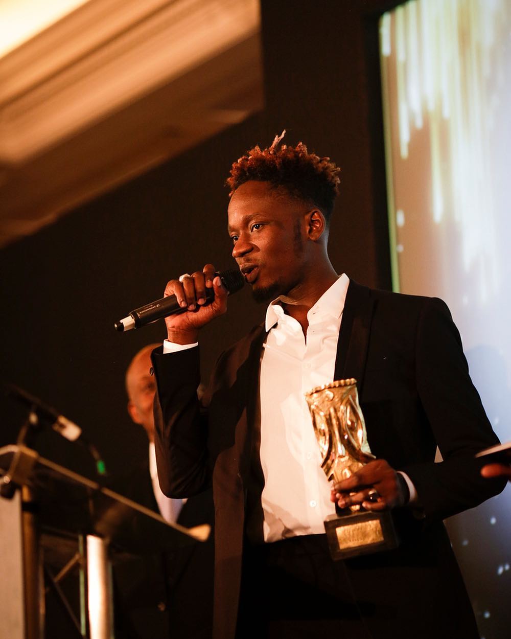 Mr. Eazi Bags Another Award At Best Of Africa Award 2018
