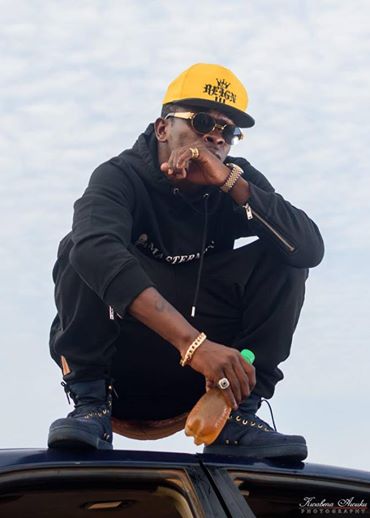 Shatta Wale Accepts Hammer’s Request To Sell 1m Copies Of His ‘Reign’ Album