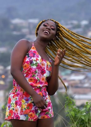 I’ll Be Happy To Date My Manager – Female Artiste