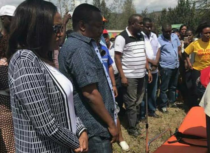 Sonko flies to Nakuru to save his political opponent who was involved in a grisly road accident that saw 5 people killed on the spot (Photos)