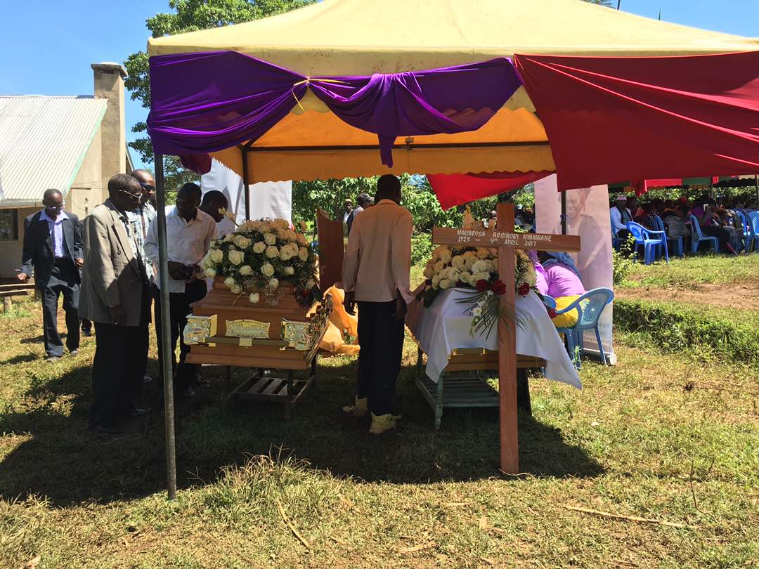 Ayeiya’s final journey on earth: Ayeiya buried alongside his grandmother who also passed on recently