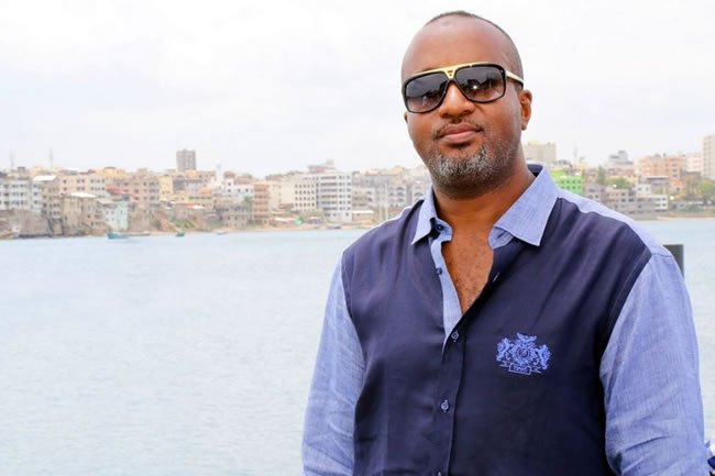Fashionable Governor Hassan Joho steps out wearing new sneakers worth ksh, 30,000