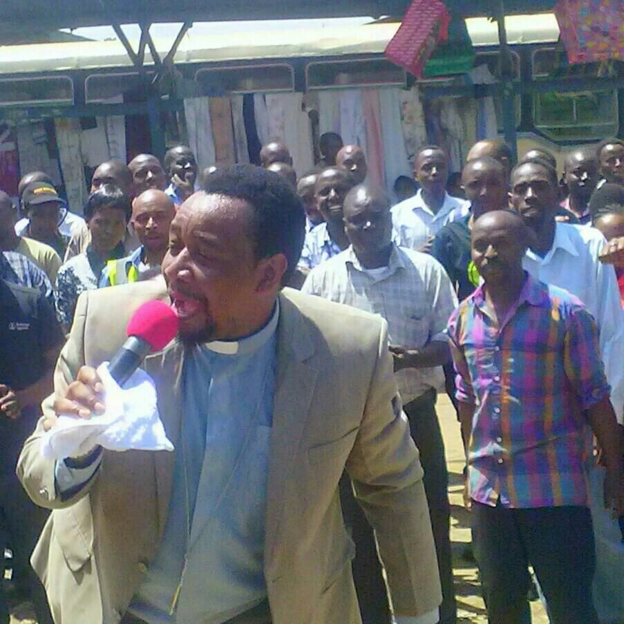 City Pastor issues Stern Warning to President Kenyatta, fears his life could be in danger