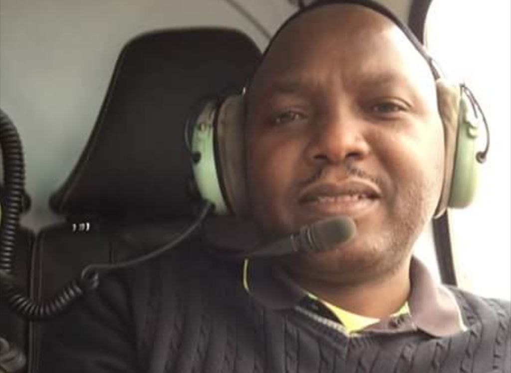 In pictures: This is how flamboyant lawyer Donald Kipkorir flew to the polling station to vote