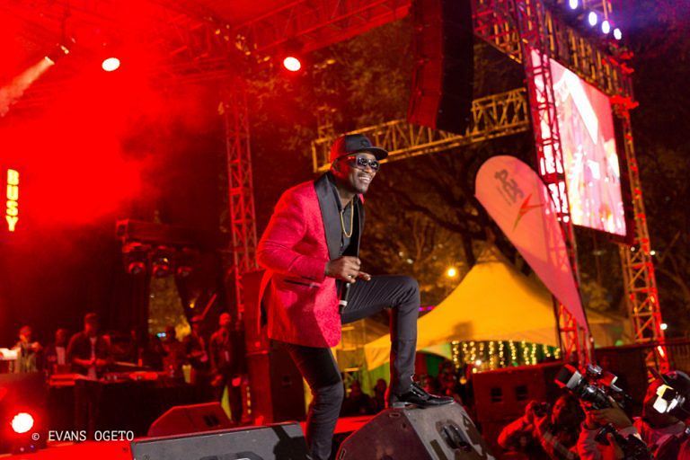 Popular gospel singer gives annoyingly lame excuse why he attended Busy Signal’s concert in Nairobi