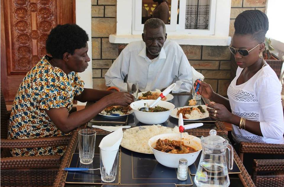 Akothee with her mother and her late grandfather