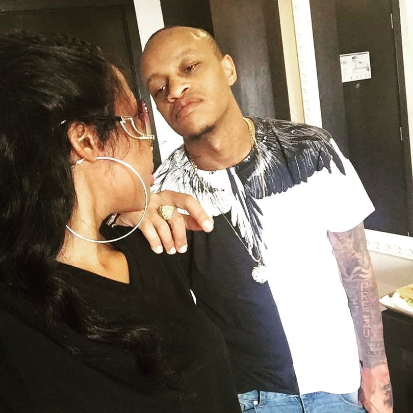 Prezzo’s new girlfriend leaks an intimate photo of the two in a bathtub 