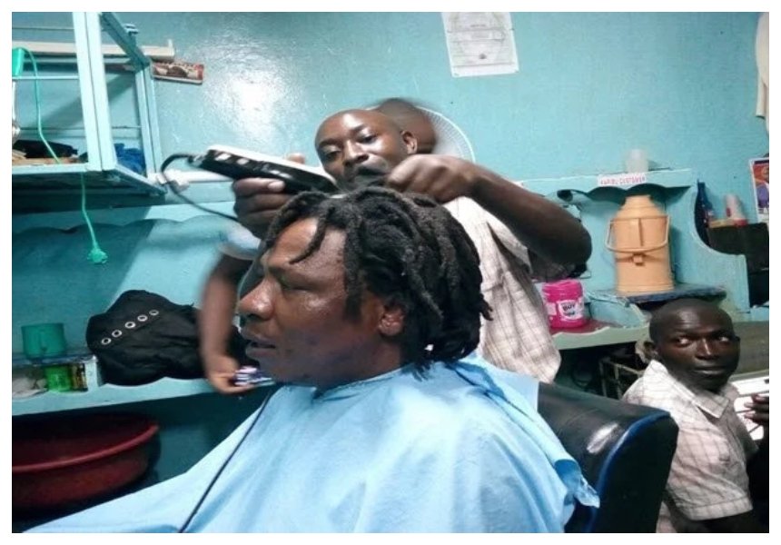 Man keeps promise and shaves dreadlocks he kept for 10 years after Raila is sworn in as president