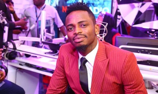 Diamond sets record straight on long time beef with fellow singer AliKiba