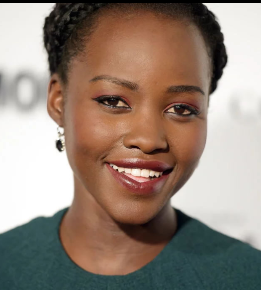 Lupita Nyong’o sneaks into the country tours Kisumu but under tight security 