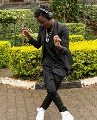 Jalango come see! Bahati collaborates with yet another secular artist 
