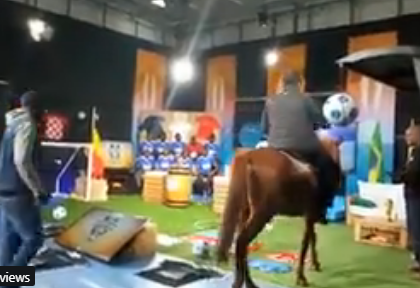 Jeff Koinange ditches his Mercedes Benz and heads to studio on a horse(video) 