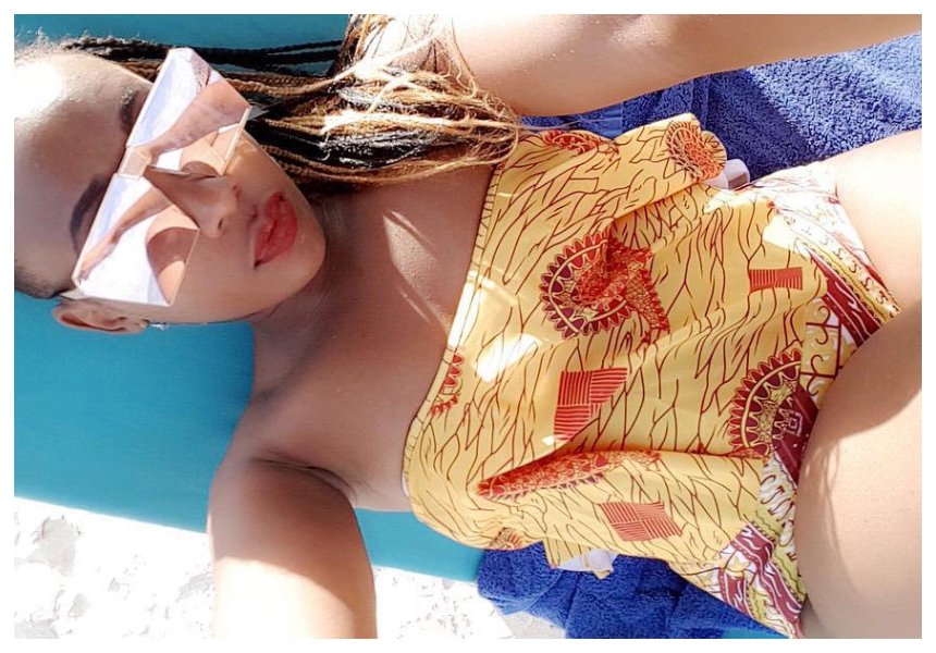 Sultry singer Cara Feral travels to Dubai to unwind (Photos)