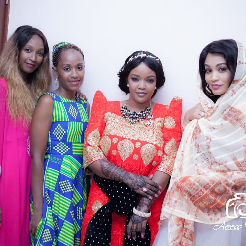 Zuleha Hassan (third on left) with her sisters Zahra (first on left) and Zari Hassan during her traditional wedding 
