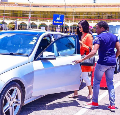 Photos: Chipukeezy receives Hamisa Mobetto at the airport, explains her witchcraft saga