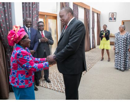 Midwife who helped Mama Ngina deliver Uhuru finally reunites with the president after 56 years (Photos)