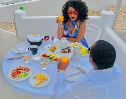 "You are fake as your filters!" Amber Ray trolled for her makeup as she enjoys her vacation with another woman's husband