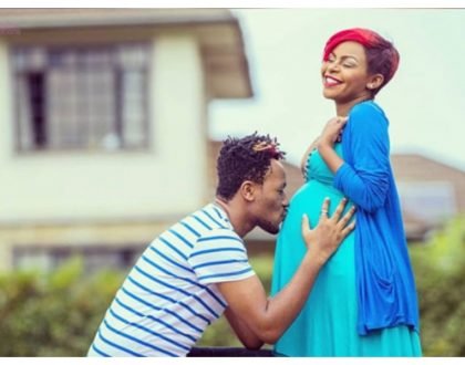 Size 8 flaunts her grown baby bump as she celebrates her 32nd birthday