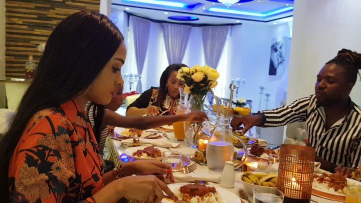 Diamond finally introduces Tanasha to his mother and sister (Video)