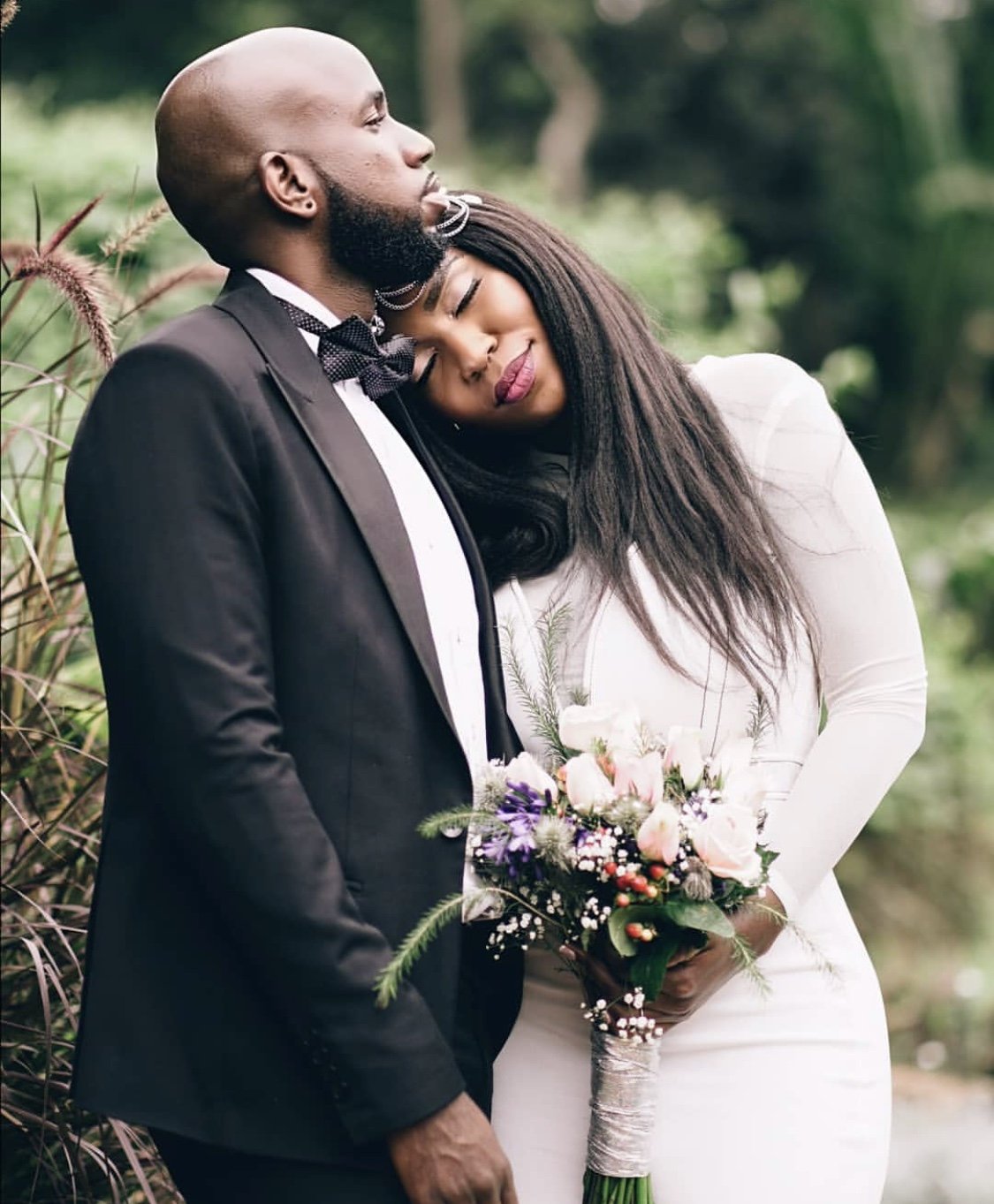 Singer Dela weds the love of her life in a low key wedding (Photos)