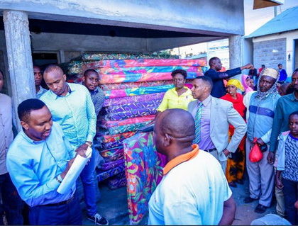 “My colleague, Hon. Babu Owino, will benefit from one!” Jaguar throws shade at Babu Owino after donating heavy duty mattress at Industrial Area prison