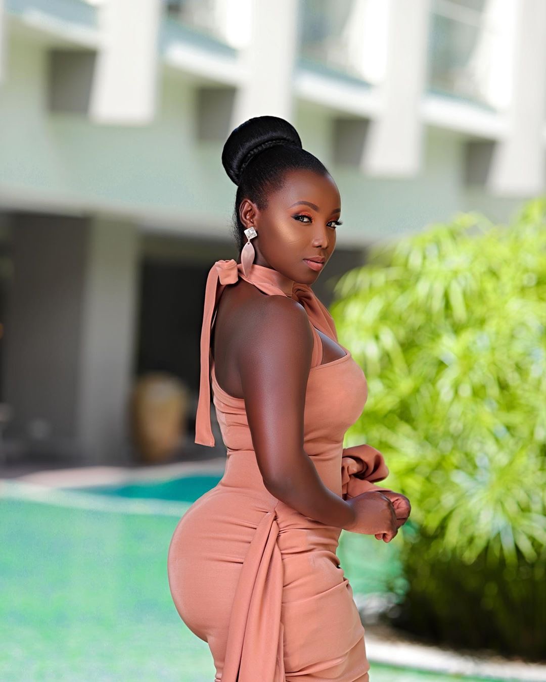 Baby fat for who? Catherine Kamau shows off her post-baby curvy body in stunning photos!