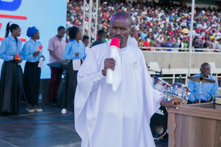 Pastor Ezekiel Odero's Sunday service at Kasarani stadium proves Kenyans are desperate for God's touch