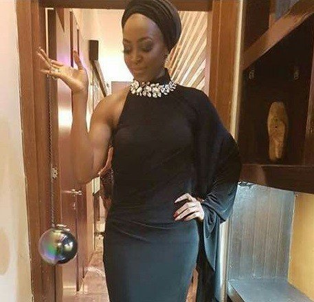 Kate Henshaw stunning in all black outfit