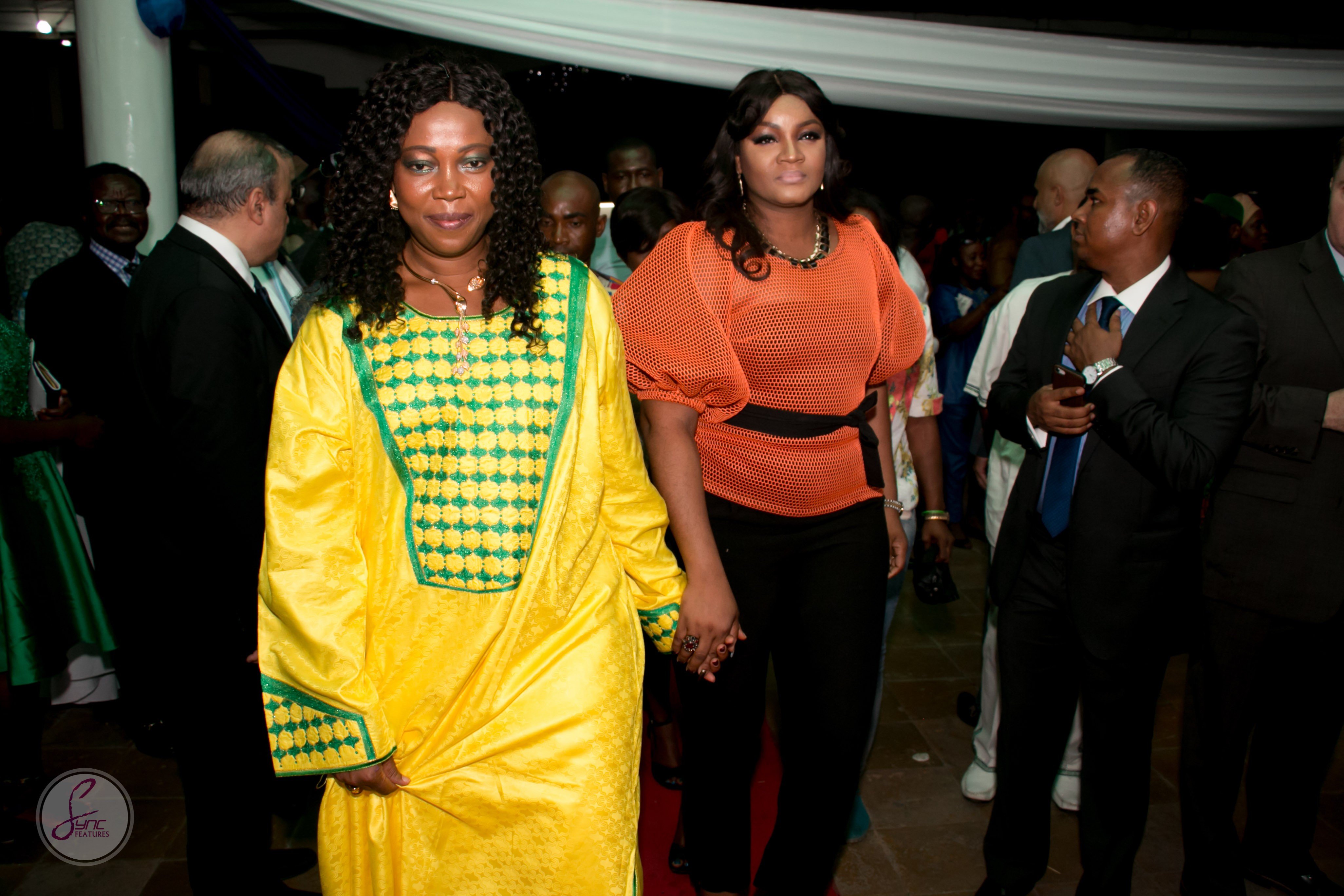 Actress, Omotola Jolade, Received by an Entourage as she Arrives Sierra Leone for Presidential Inauguration