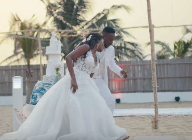 First Photos from Simi and Adekule Gold’s Wedding