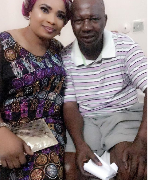 “Show some love please” -Actress Laide Bakare as she visits Baba Suwe at the hospital