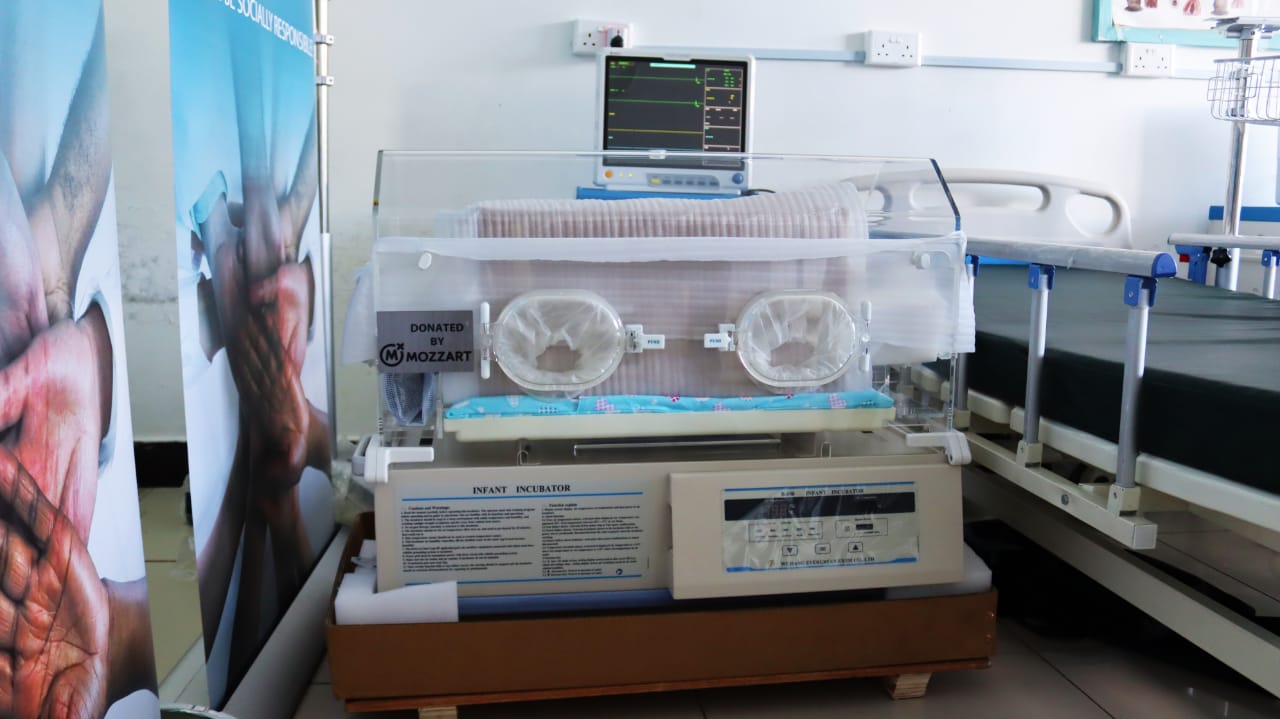 Mama Lucy Kibaki Hospital receives ICU Equipment donation from Mozzart Bet