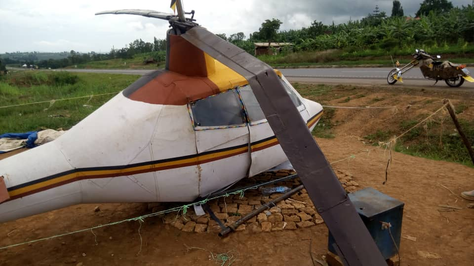 Ugandan Aircraft Innovator tries to test his homemade “chopper”, crashes