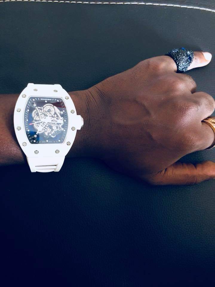 Ykee Benda’s Girlfriend Buys Him 2000$ Watch for Birthday Gift