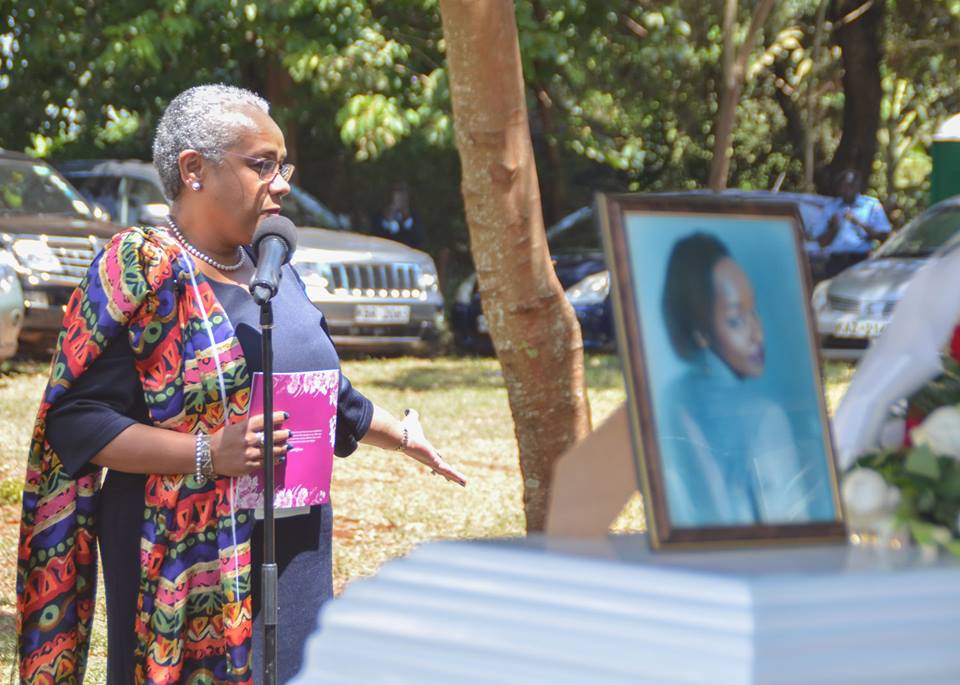First Lady Margaret Kenyatta recites a poem in memory of her died friend and former classmate at Kianda School (Photos)