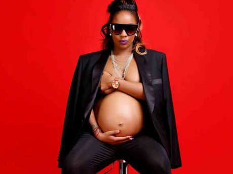 Singer Marya gives birth, welcomes baby boy with boyfriend (Photo)