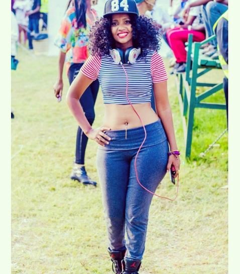 Pierra makena’s first photo of 2017 is just too hot to handle! Team Mafisi will go crazy over this one