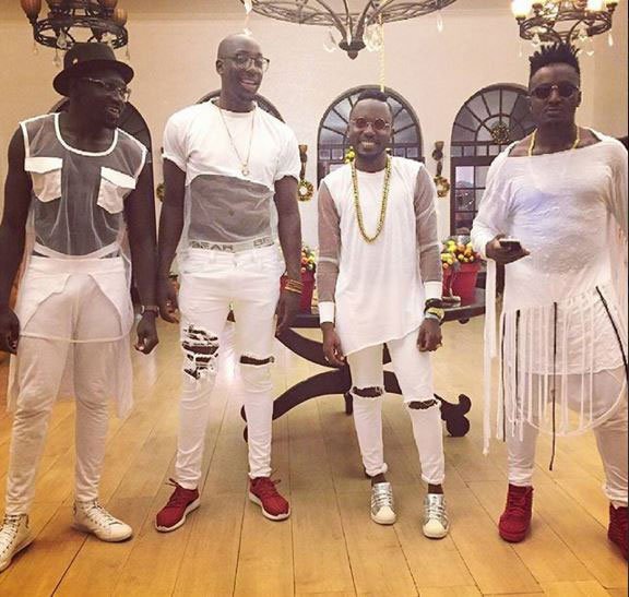 Back when Sauti Sol members could ‘holla’ at a fine lady and get ignored (Photo)