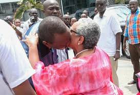 This is how the first lady margaret Kenyatta chose to spend her Valentines…Uhuru is surely a lucky man